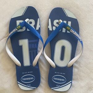 Havaianas Men's Blue and White Brasil 10 Flip Flops